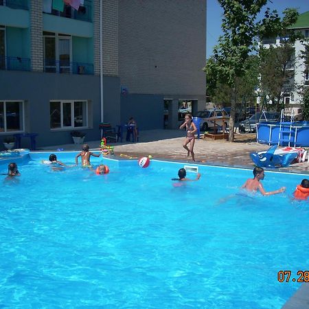 Отель Гостиничный комплекс Дольче Вита Железный Порт Экстерьер фото